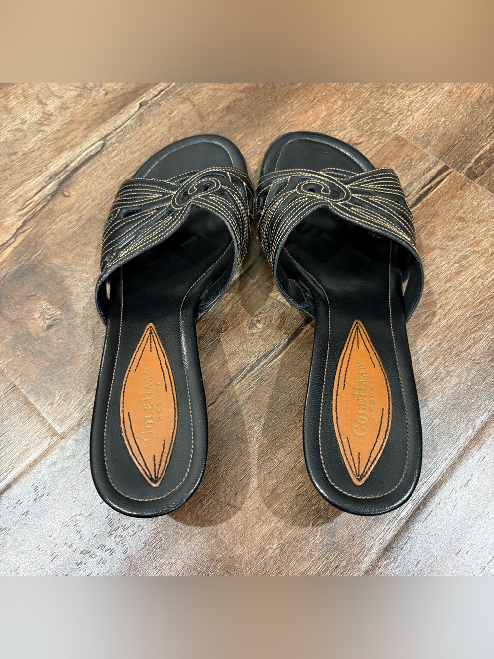 Cole Haan Resort Black Leather Slide Sandals Kitten Heel Cutout Women 9AA